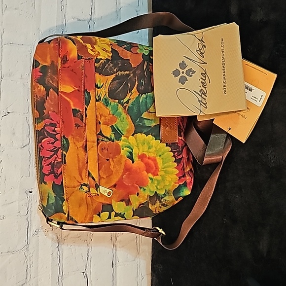 NWT Patricia Nash Carmini Sling Crossbody💥💥24 Hr FLASH SALE - Picture 2 of 11